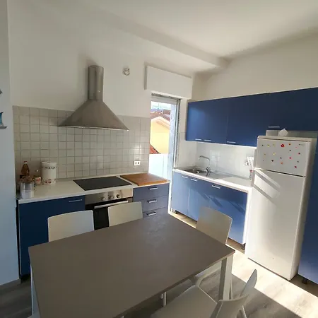 Апартаменты 1a Fronte Mare Solemare - *