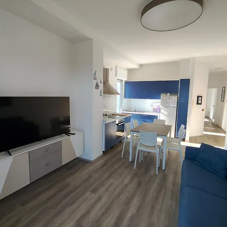 Апартаменты 1a Fronte Mare Solemare - Торторето