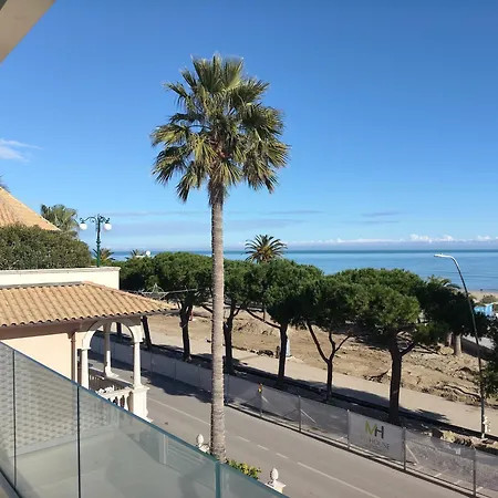 1a Fronte Mare Solemare - דירה Tortoreto