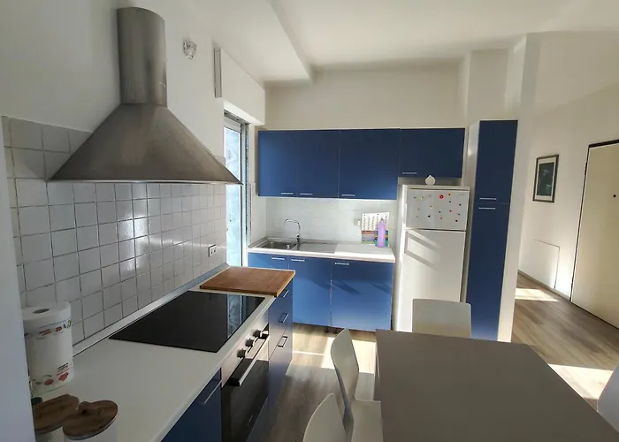 1a Fronte Mare Solemare - アパート トルトレート