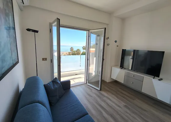 1a Fronte Mare Solemare - * トルトレート